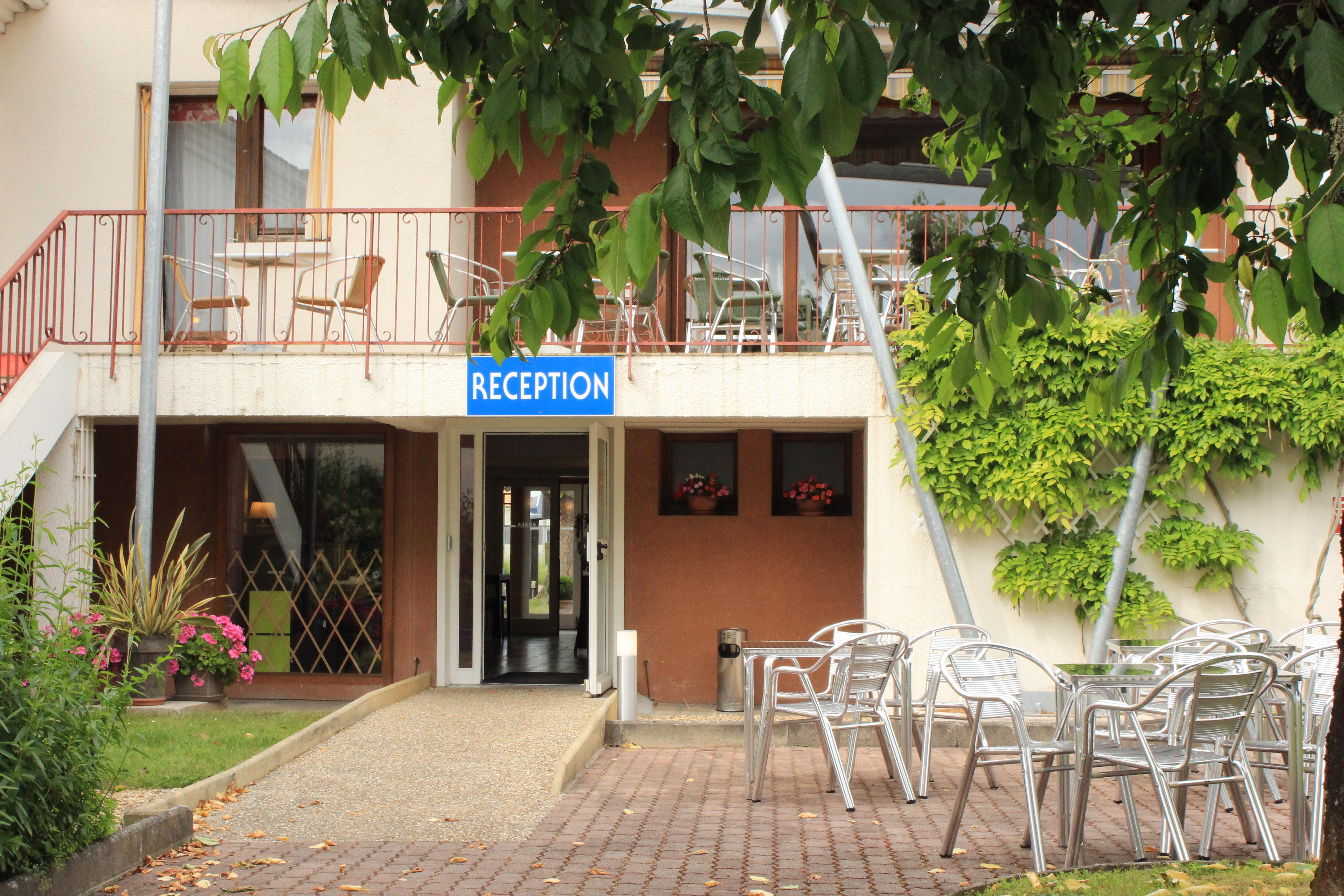 Sure Hotel By Best Western Saintes Exterior foto